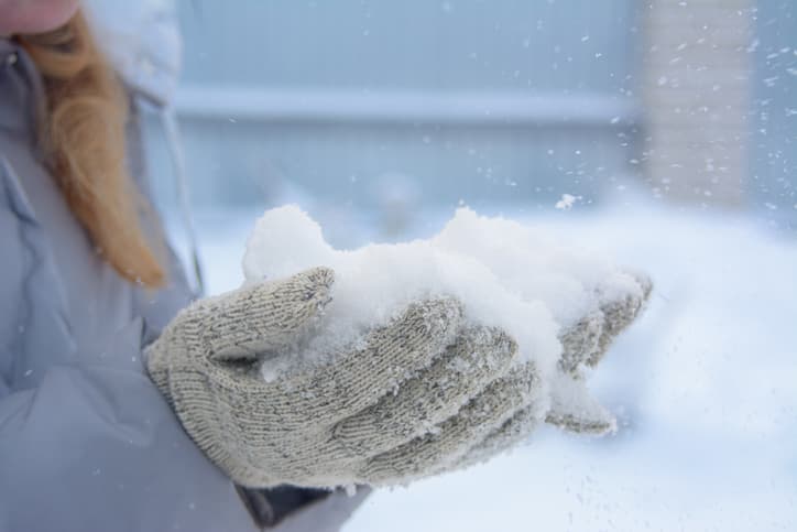 ow-gloves-1.jpg